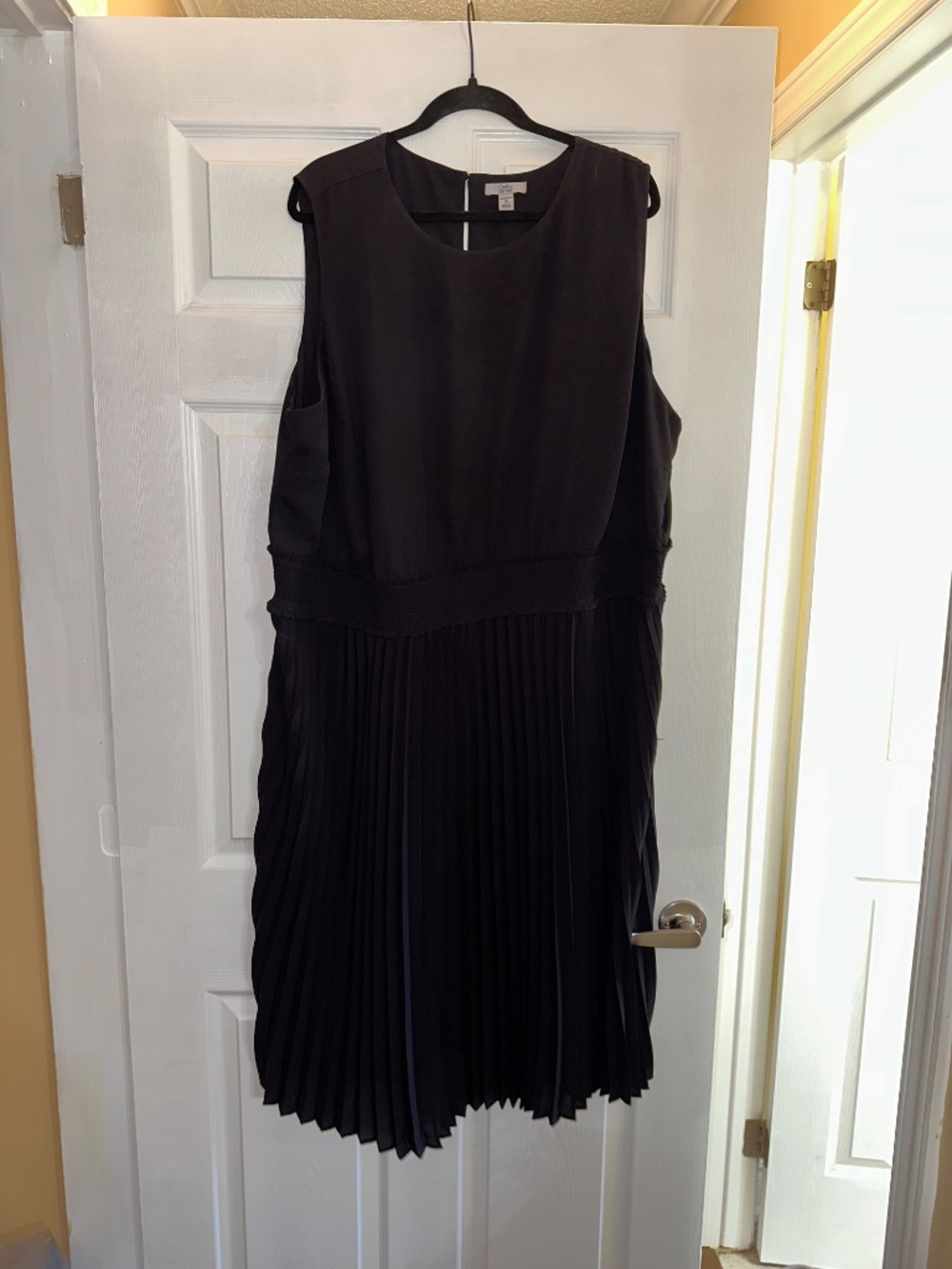 Croft & Barrow 3X Black Pleated Skirt Shift Dress Like New Flattering - Picture 2 of 11